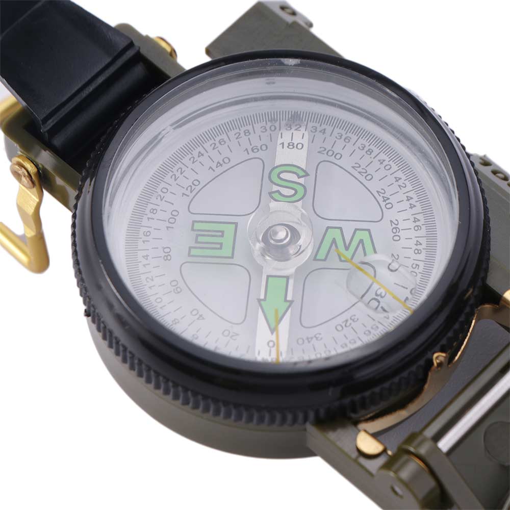 防水仕様のプロフェッショナルコンパス。金属製で、折りたたみ式 - Compass Lensatic のレビューと価格